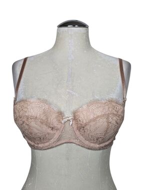 B. Tempt'd Nude Bra 32B